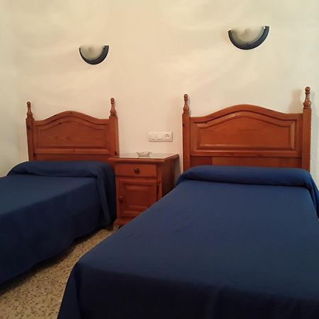 Hostal Miguel Calahonda Eksteriør bilde